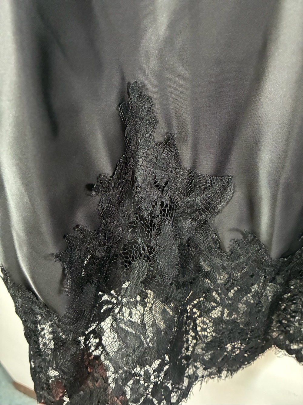 Black Lace-Trim Slip Skirt - Picture 5 of 5